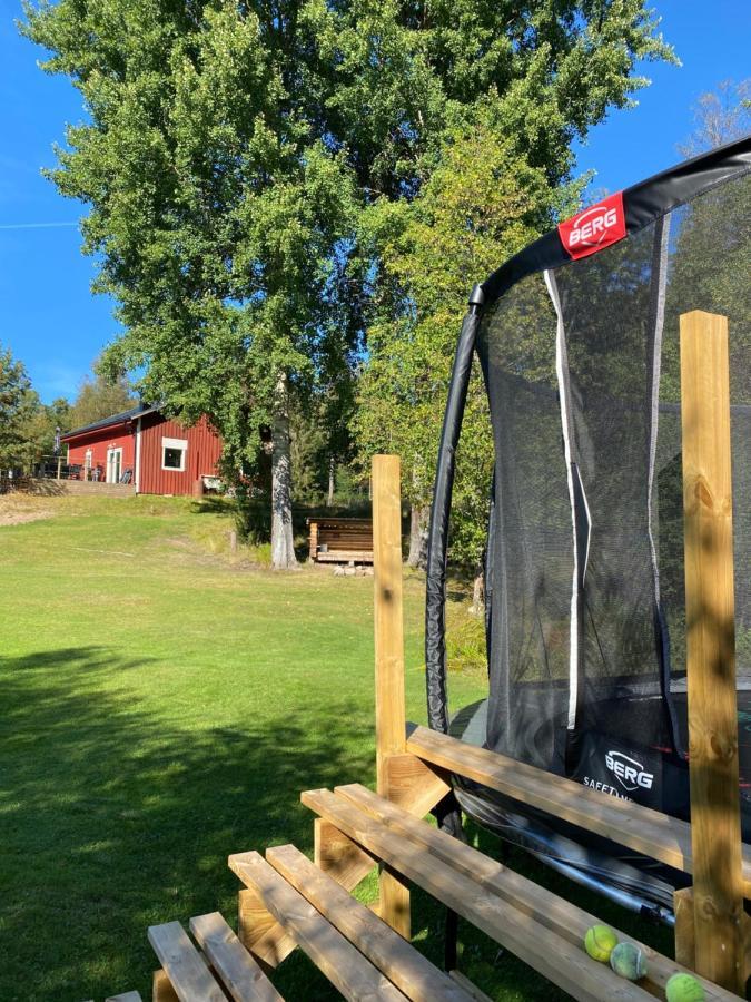 Adventure Guesthouse Sweden In Rural Area Sunne Exterior foto
