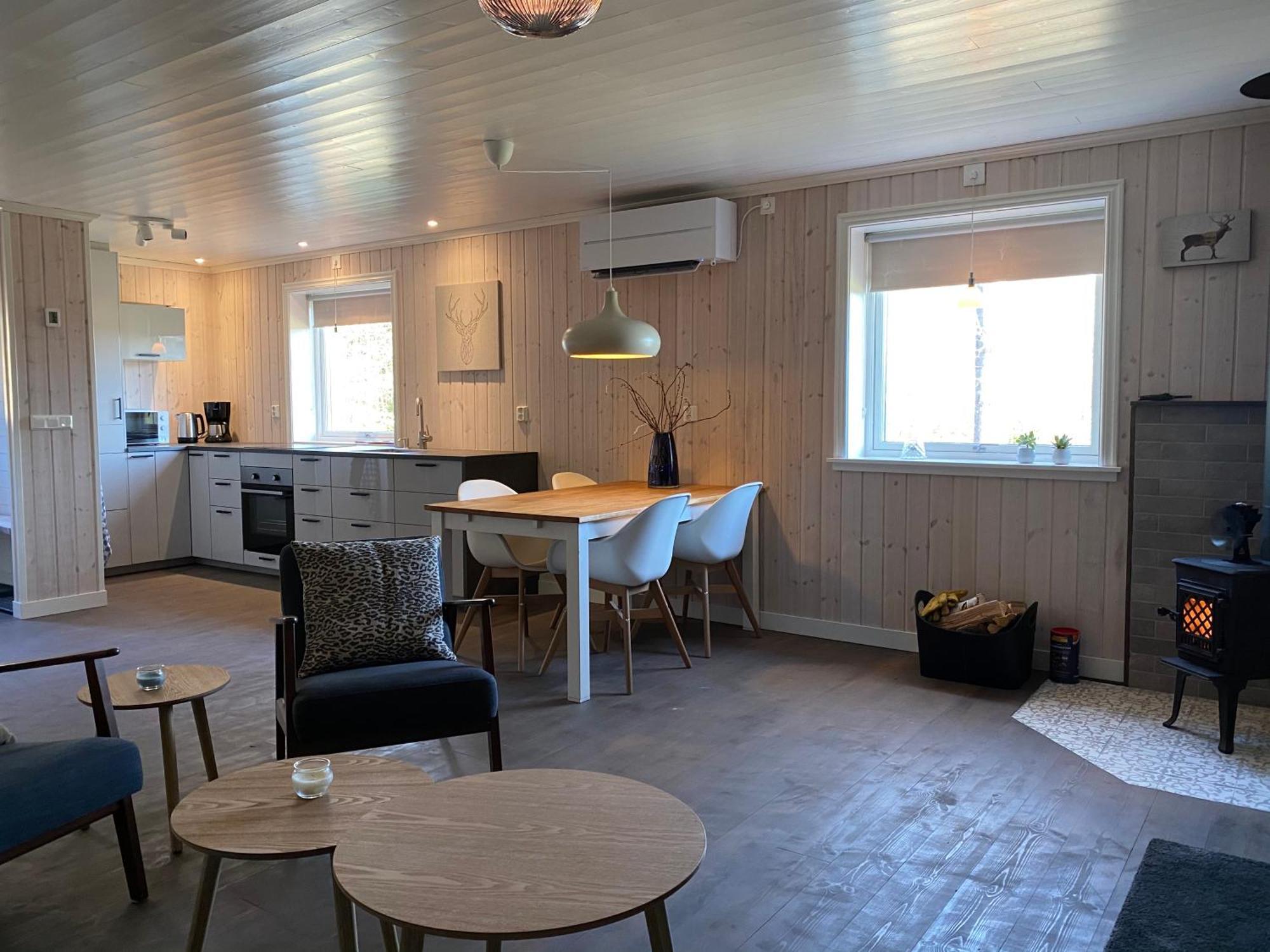 Adventure Guesthouse Sweden In Rural Area Sunne Exterior foto